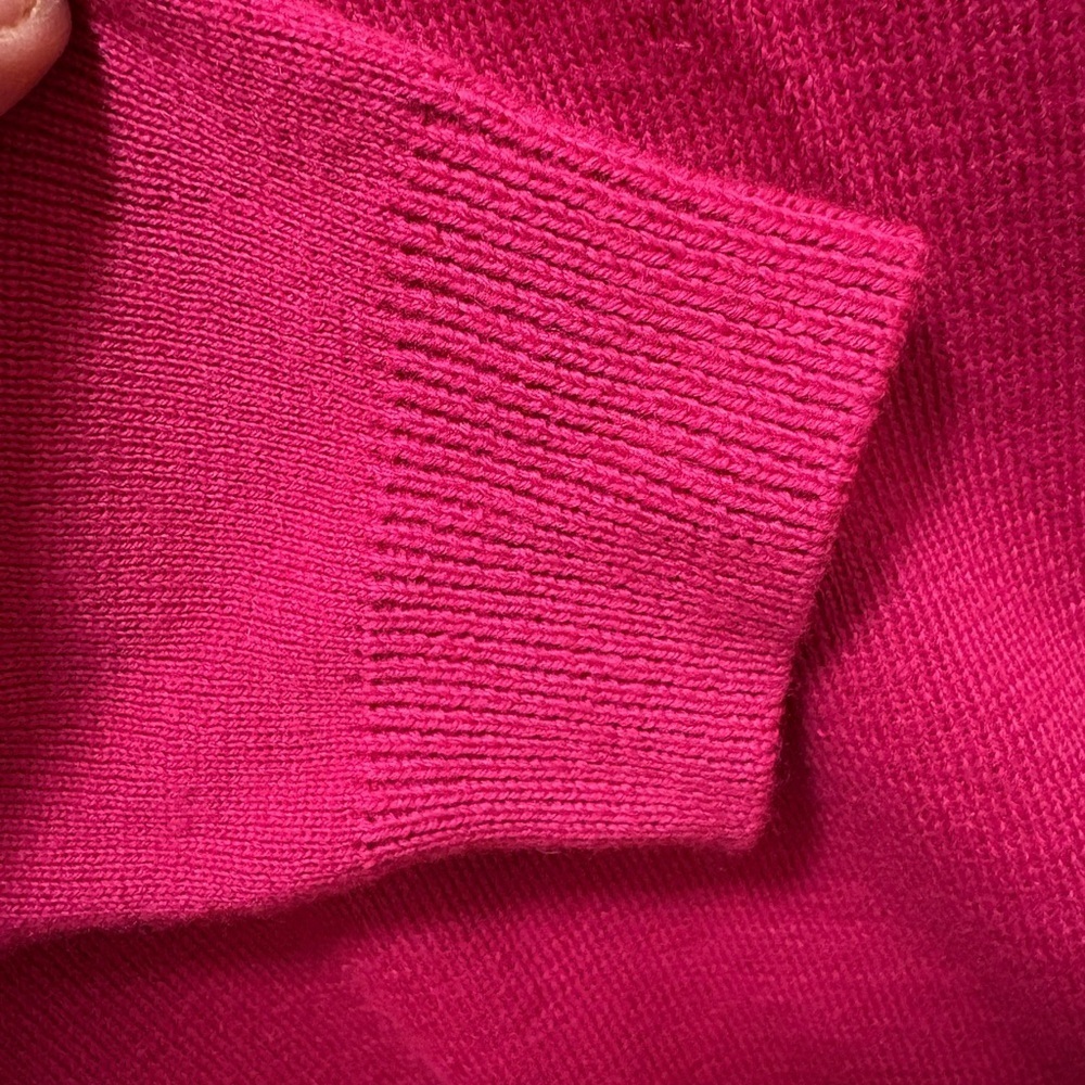 Bogner Virgin Wool Embroidered Dragon Crest Sweater – Fuchsia Pink – Size M - Picture 10 of 15